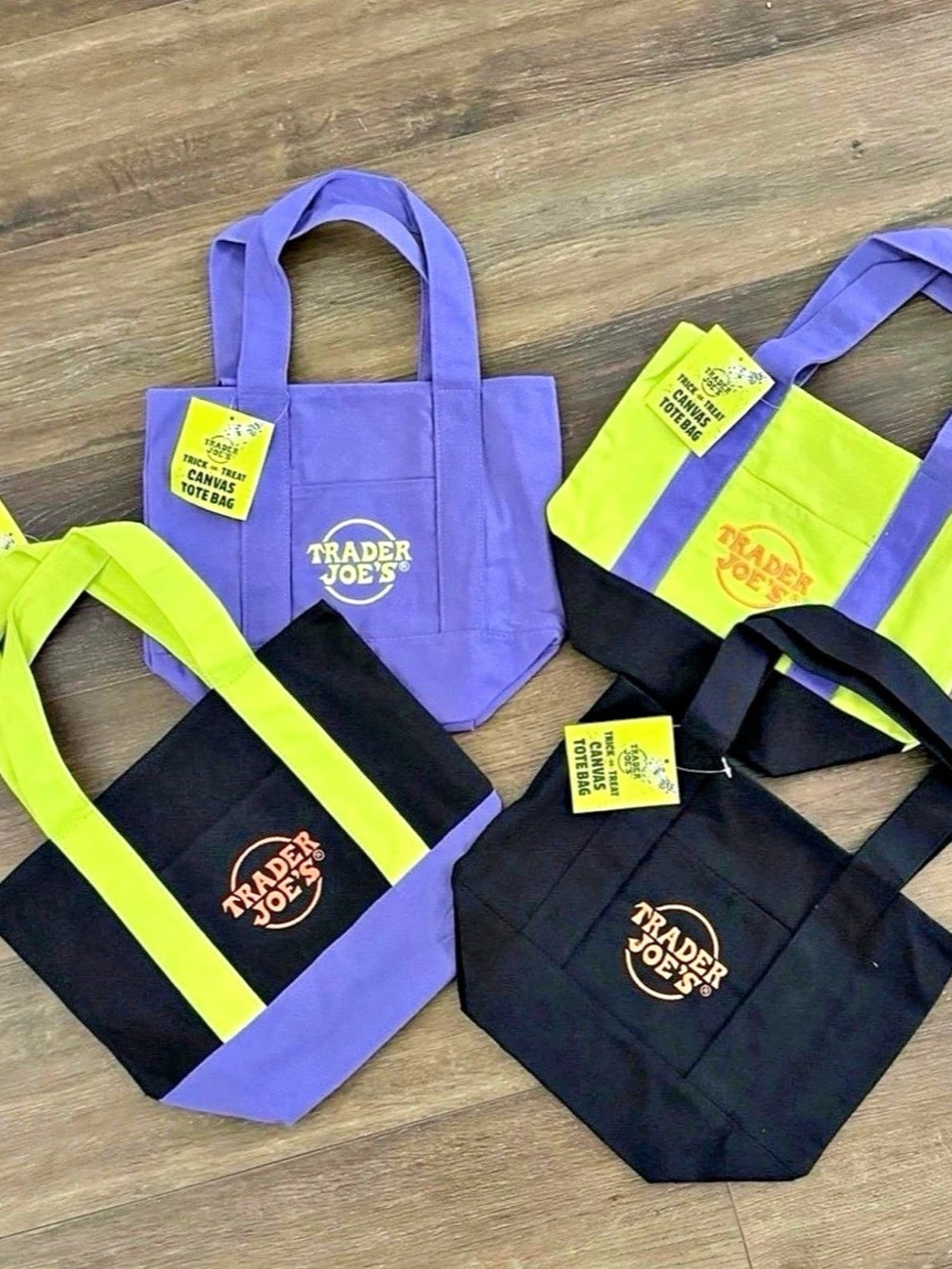 Trader Joe's Trick-or-Treat Mini Canvas Tote Bag Set NWT